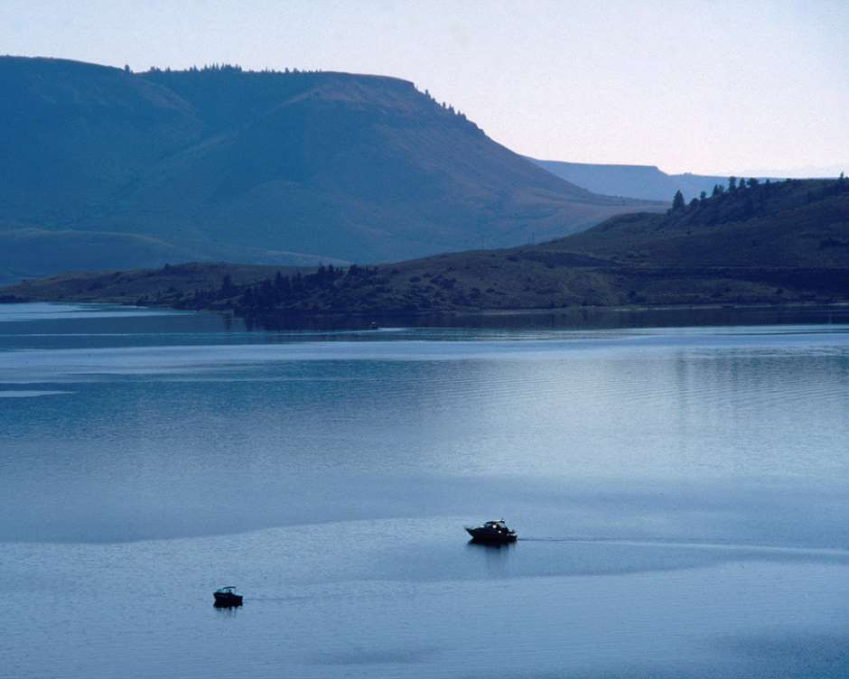 Boats on Blue Mesa Reservoir, the largest body of water in Colorado